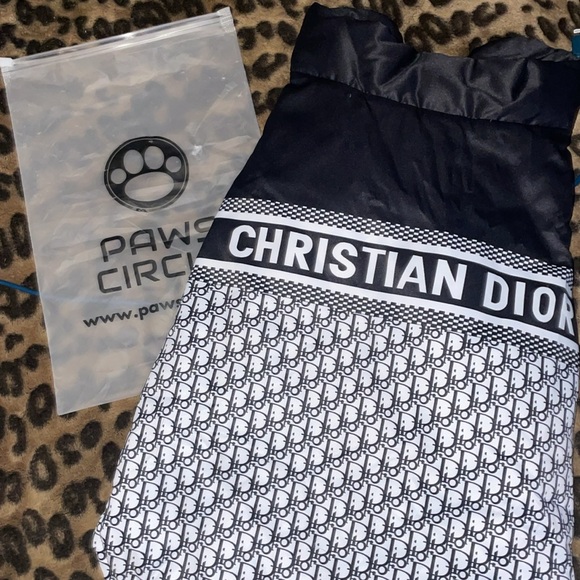 Christian Dior Dog Jacket - Picture 9 of 10